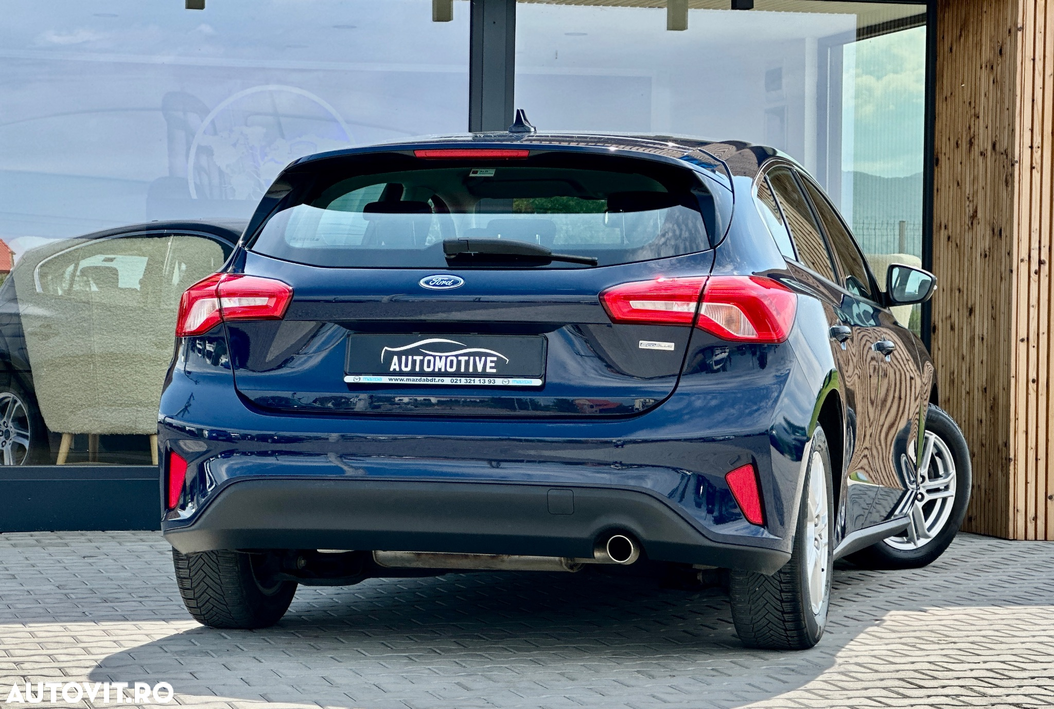 Ford Focus 1.5 EcoBlue Active Business - 3