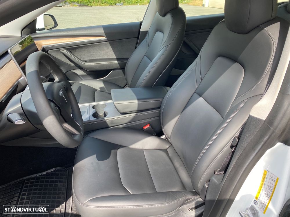 Tesla Model 3 Long Range Tração Traseira - 25