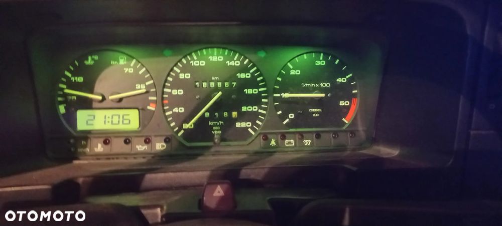 Volkswagen Passat 1.9 TD CL - 14