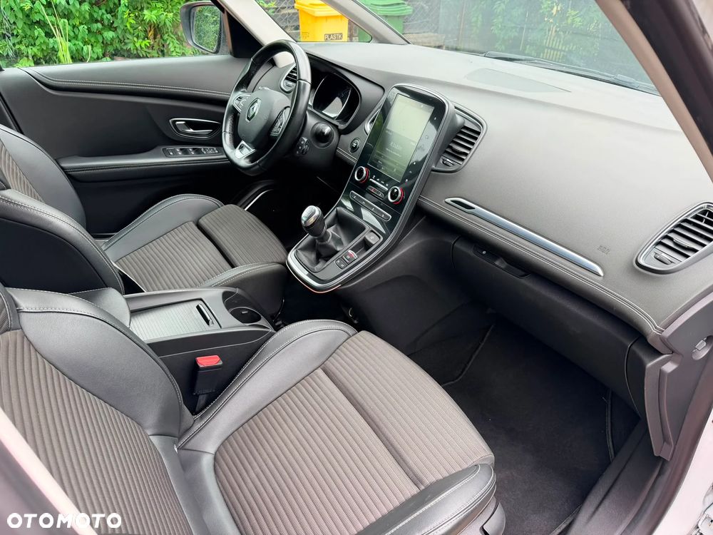 Renault Scenic 1.2 TCe Energy Bose - 22