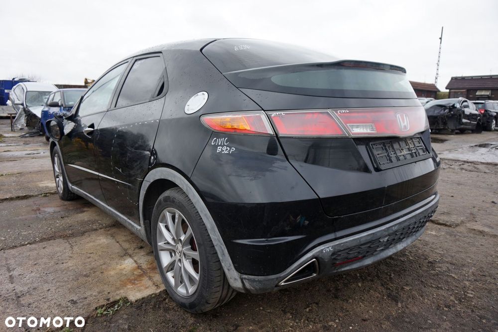 HONDA CIVIC VIII 5D HB 2006 B92P 2.2 I-CTDI N22A2 140KM PPG6 CZARNY na części - 3