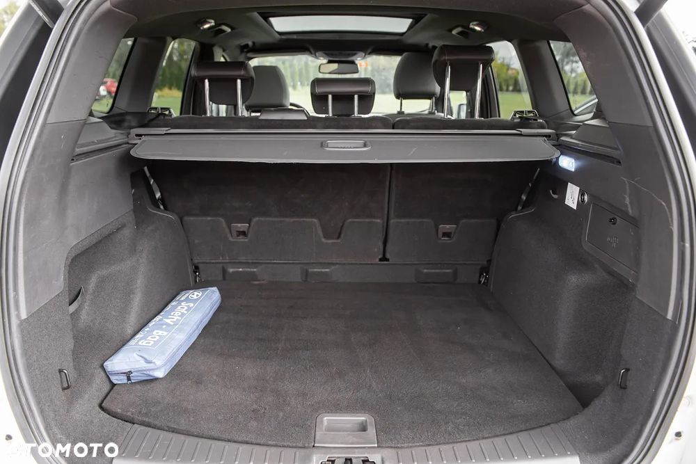 Ford Kuga 2.0 TDCi 4x4 ST-Line - 40