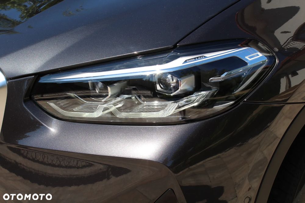 BMW X3 xDrive20i - 9