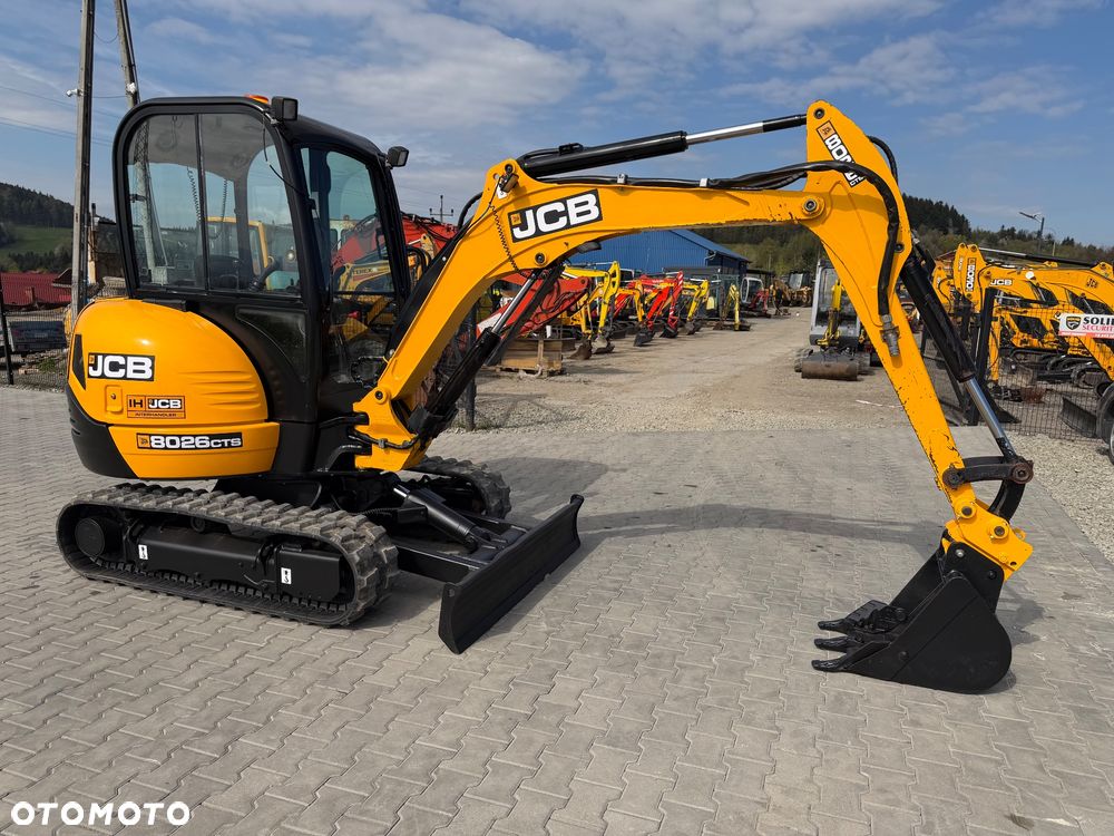 JCB 8026 - 9