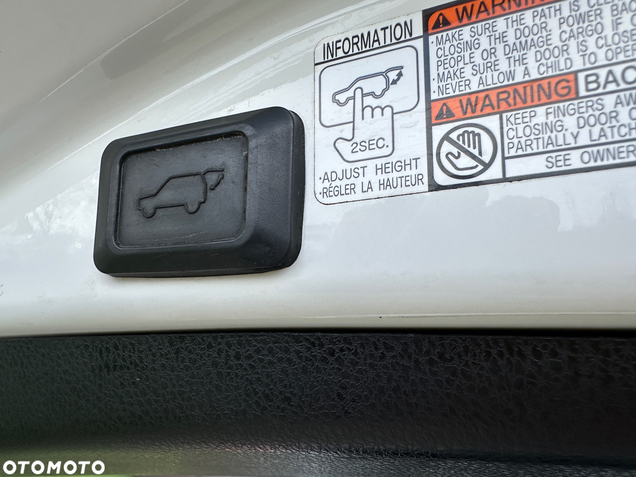Toyota RAV4 2.0 D-4D Active 4x2 - 7