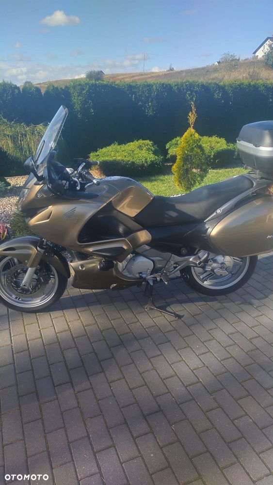 Honda Deauville