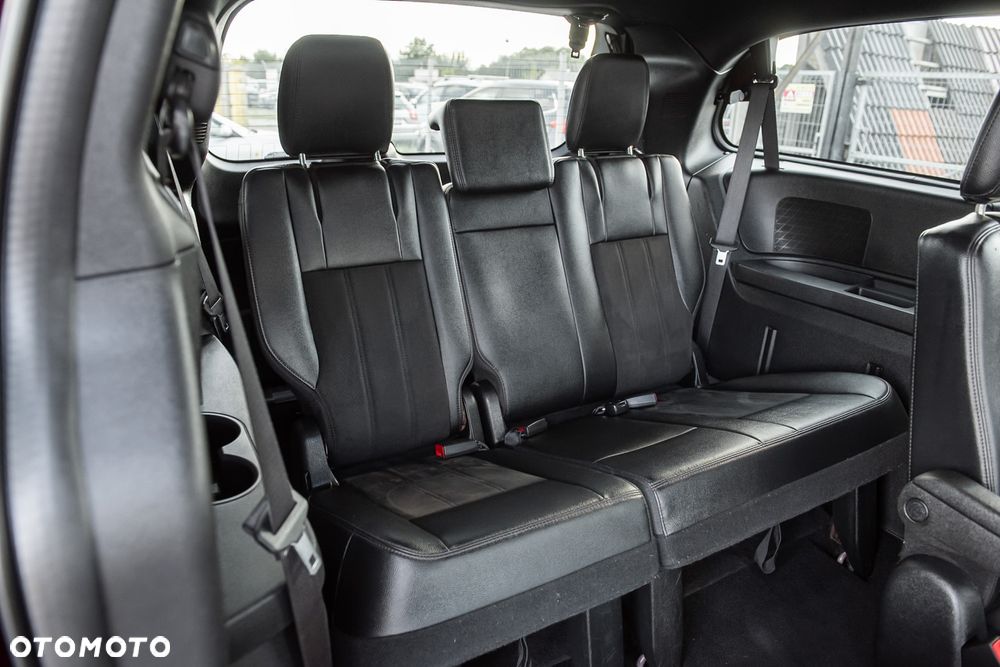 Dodge Grand Caravan 3.6 R/T - 31