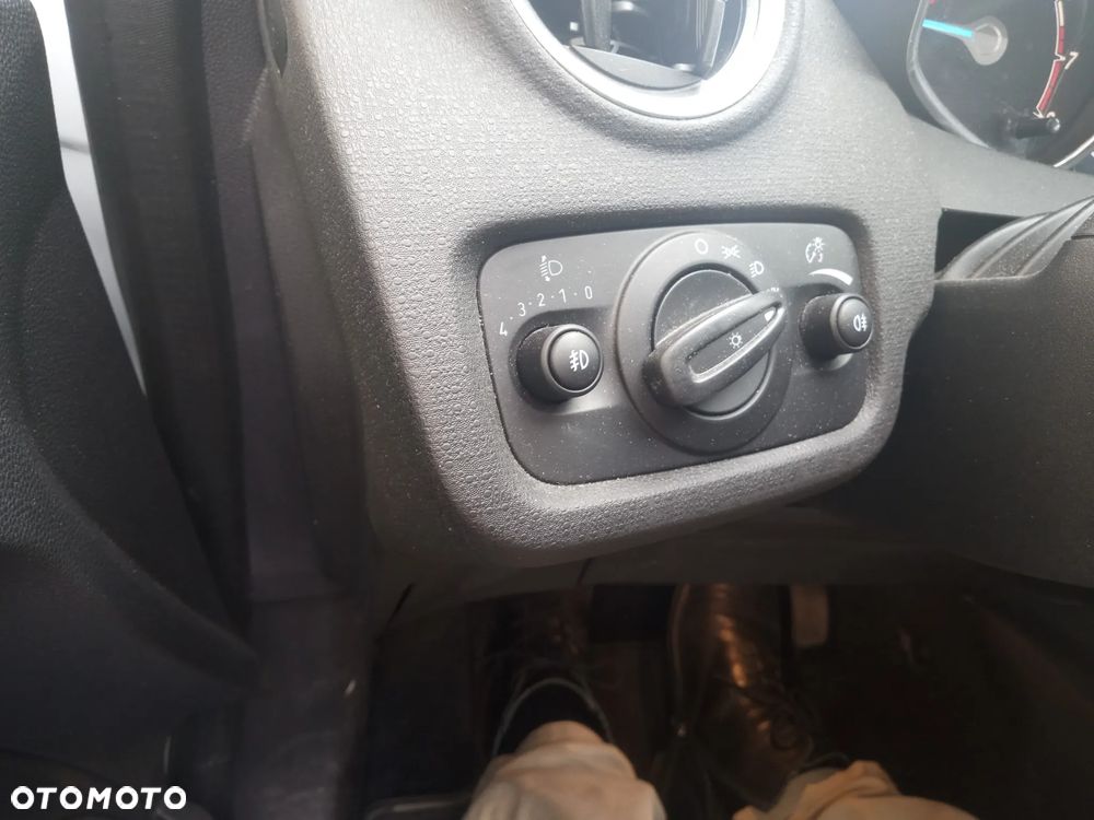 Ford Fiesta 1.0 EcoBoost S&S TITANIUM - 15