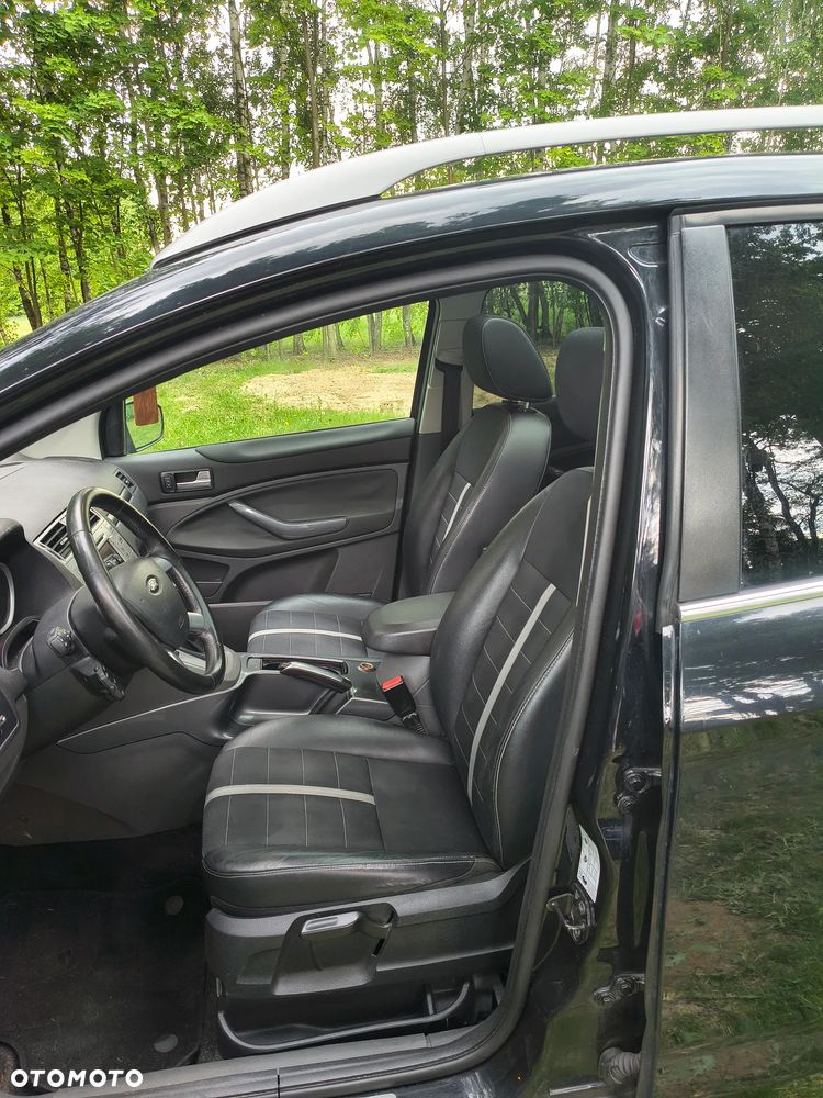 Ford Kuga 2.0 TDCi 4WD Titanium - 11