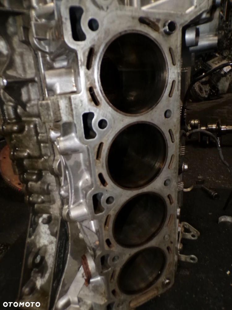 Blok silnika Rang Rover 4.2 V8 SC na stolik - 2