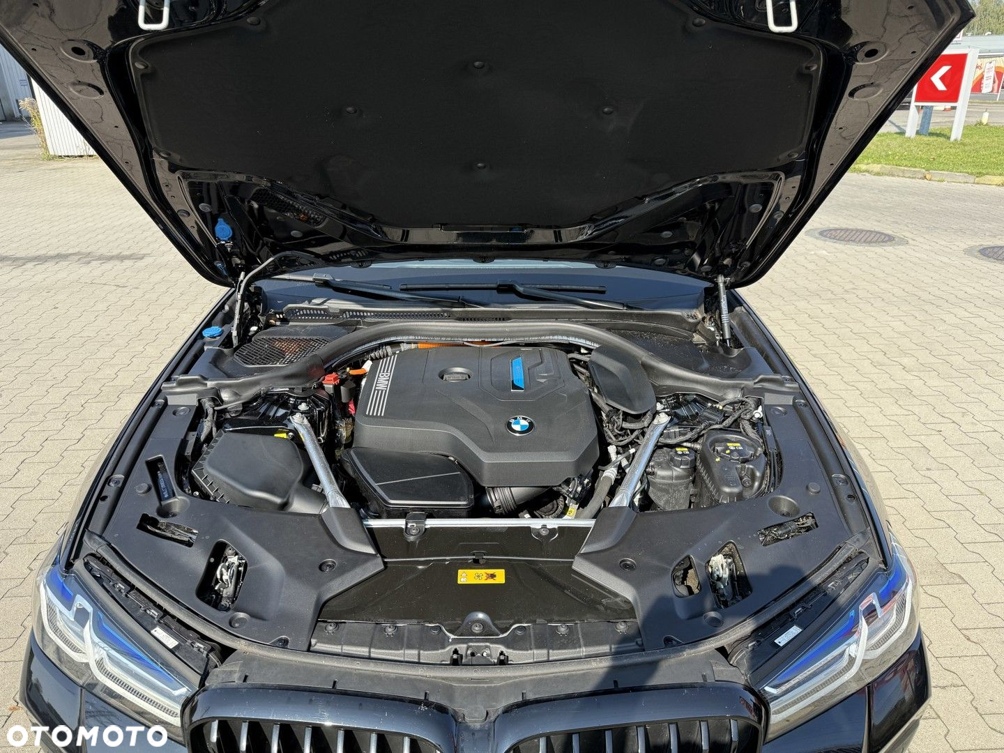 BMW Seria 5 530e M Sport sport - 33