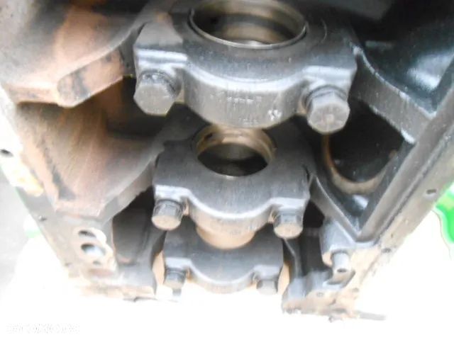 Blok silnika 6076TRW30 R100478 John Deere 7800 - 9