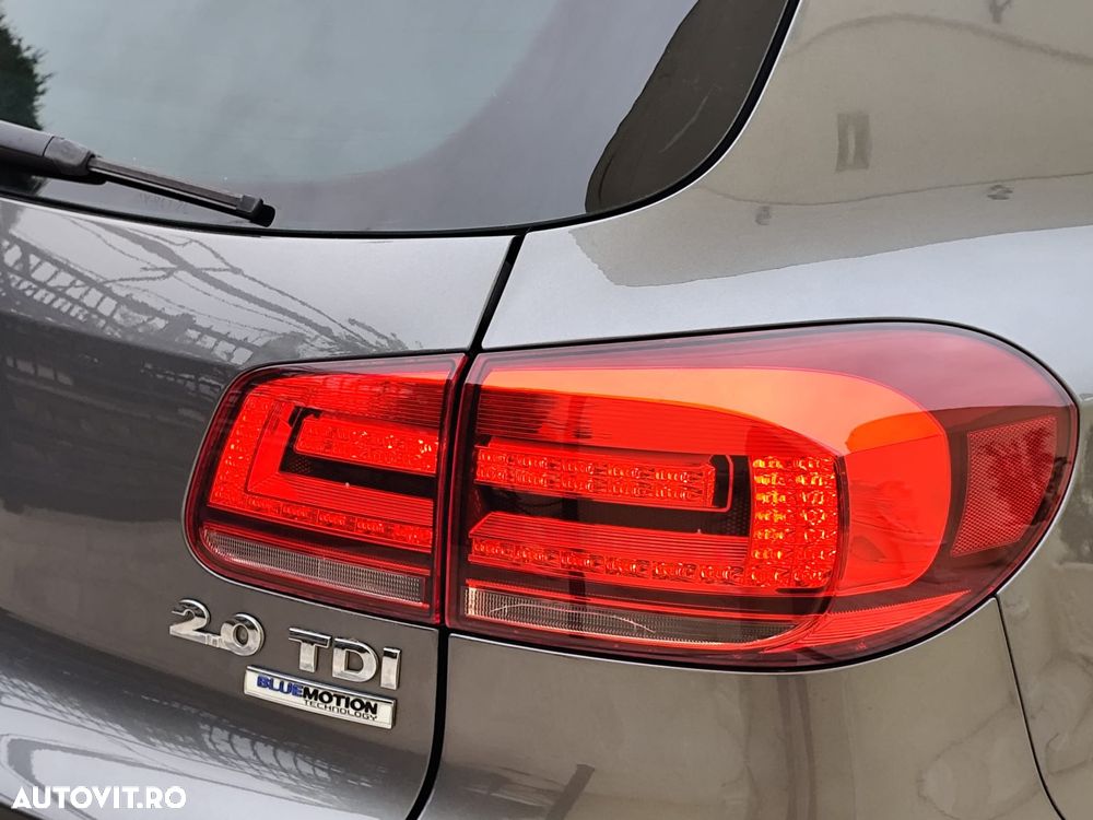 Volkswagen Tiguan - 12