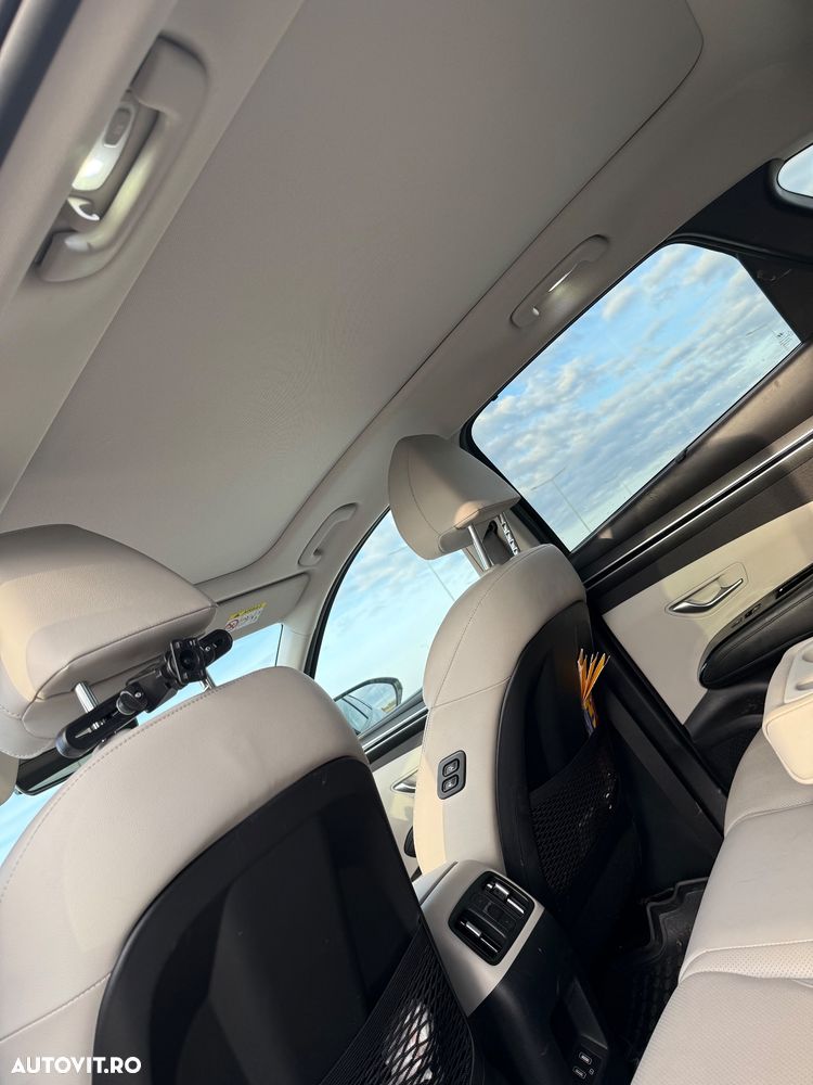 Hyundai Tucson - 8