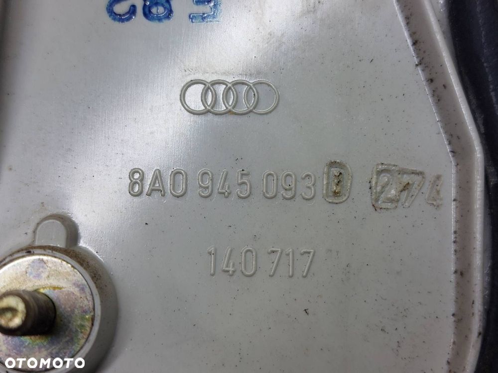 LAMPA LEWY TYŁ + PRAWY TYŁ W KLAPĘ AUDI 80 B4 SEDAN 8A0945094H 8A0945093D - 6