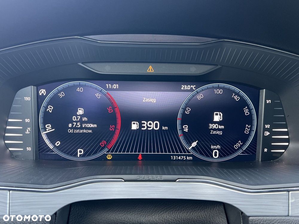 Skoda Superb 2.0 TDI SCR Ambition DSG - 19