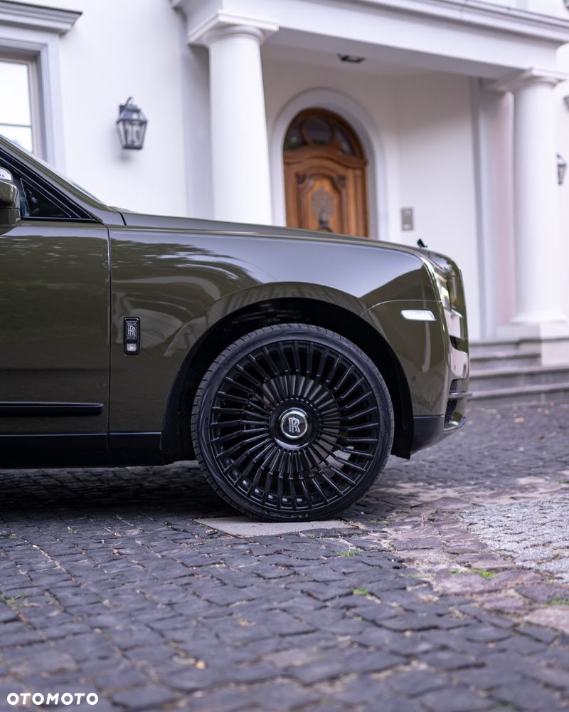 Rolls-Royce Cullinan - 4