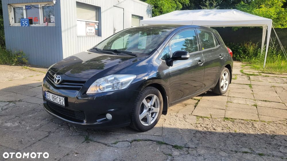 Toyota Auris 1.4 D-4D Premium MM - 4