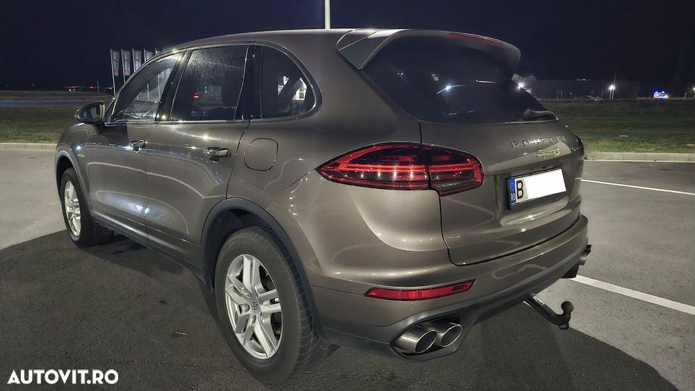 Porsche Cayenne S E-Hybrid Platinum Edition - 6