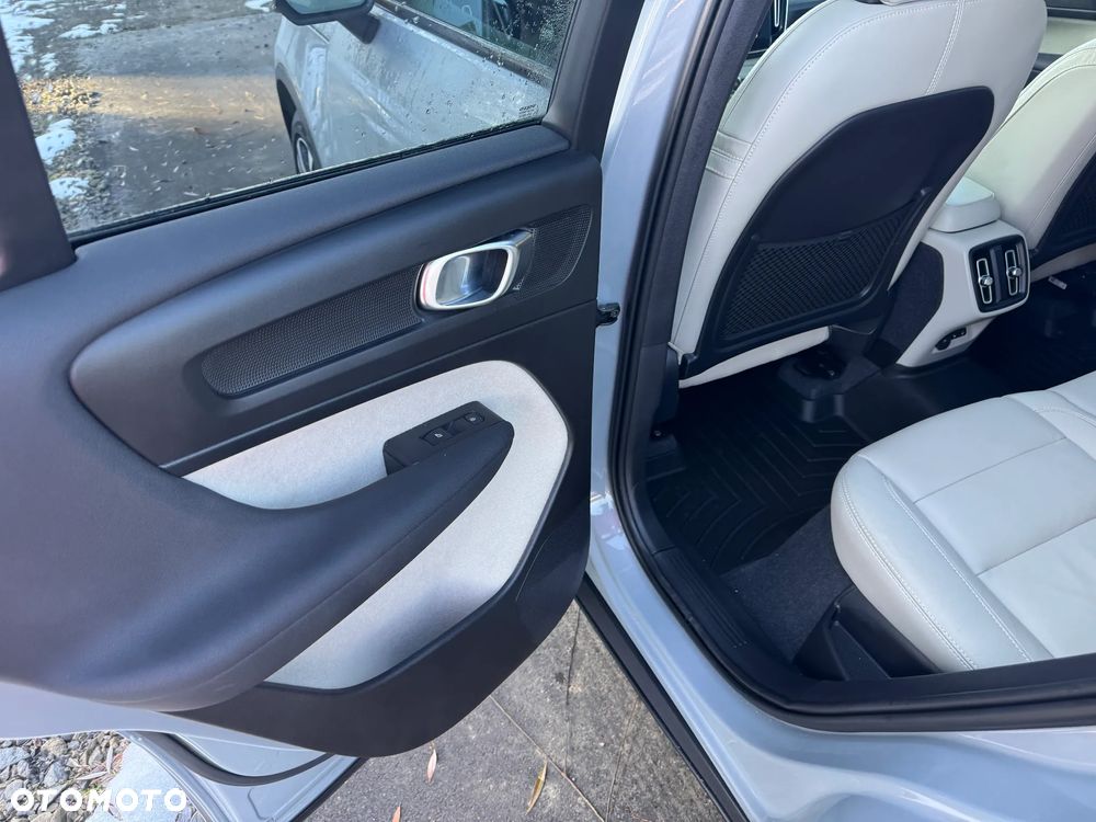 Volvo XC 40 T5 AWD Inscription - 16