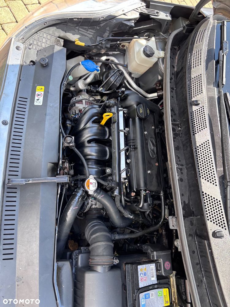 Hyundai ix20 1.4 Classic + - 16