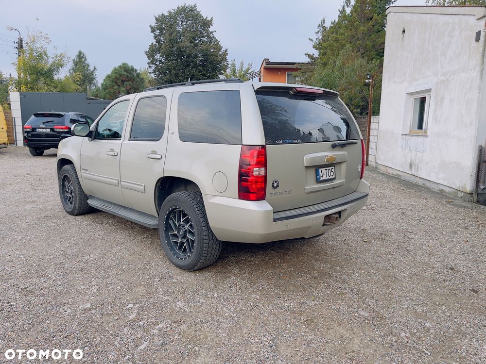 Chevrolet Tahoe 5.3 LT1 - 21