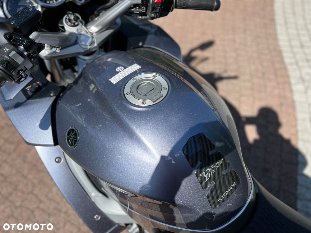 Yamaha FJR - 35