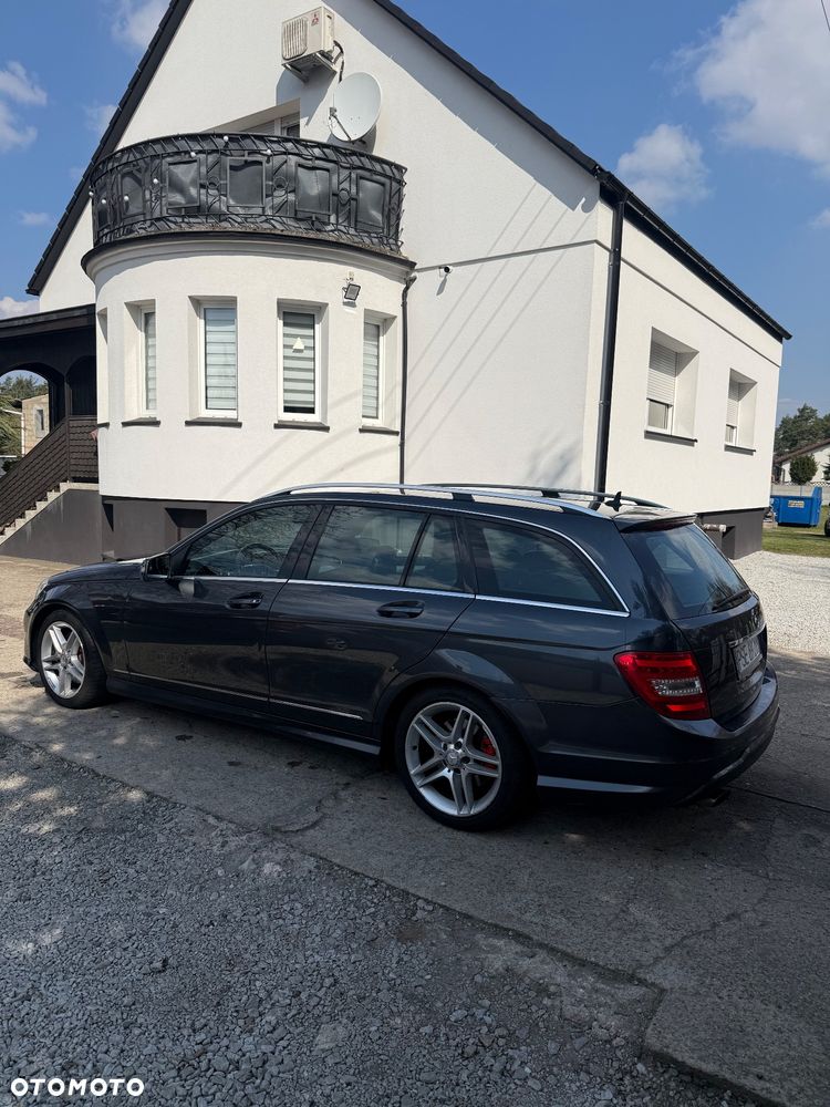 Mercedes-Benz Klasa C 350 CDI DPF (BlueEFFICIENCY) 7G-TRONIC Avantgarde - 4