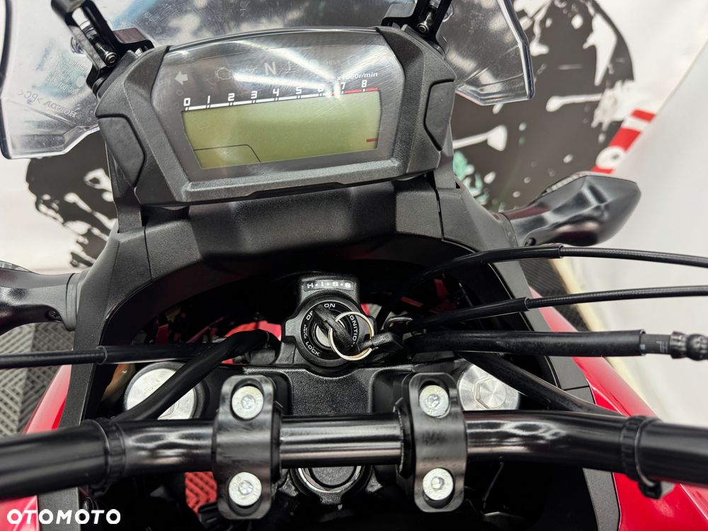 Honda NC - 25