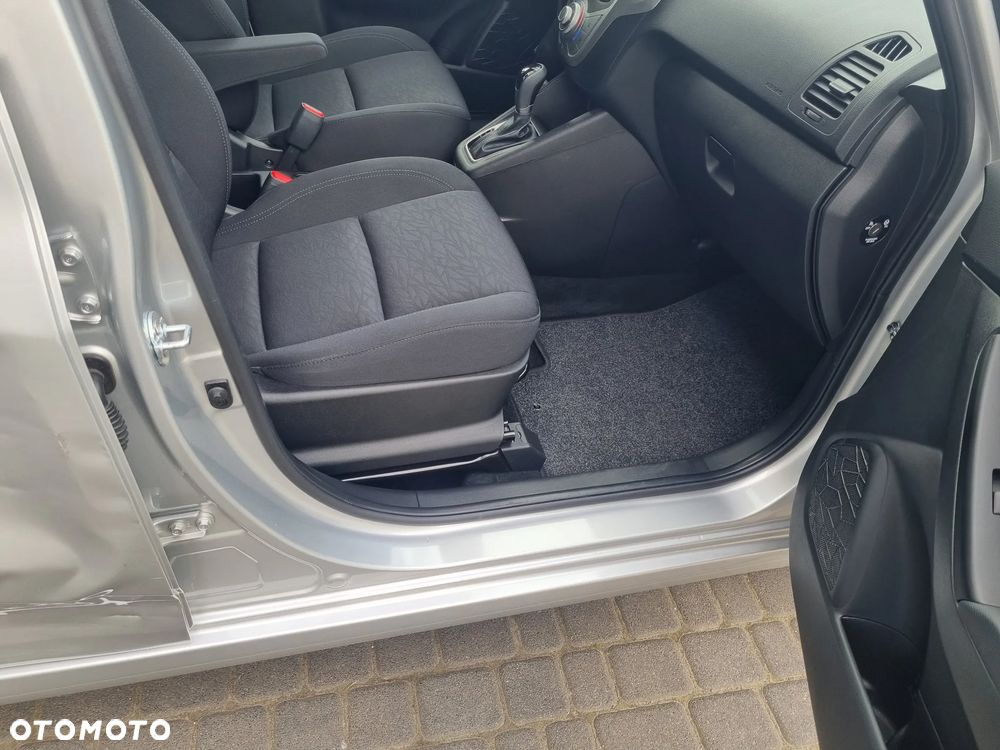 Hyundai ix20 1.6 Automatik Fifa World Cup Edition - 29
