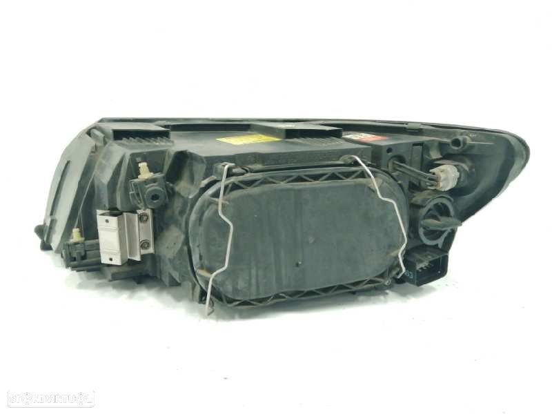 FAROL DIREITO VOLVO S40 II 2003 -30678903 - 2