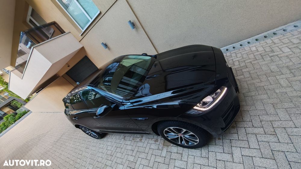 Jaguar F-Pace 25d AWD R-Sport - 19