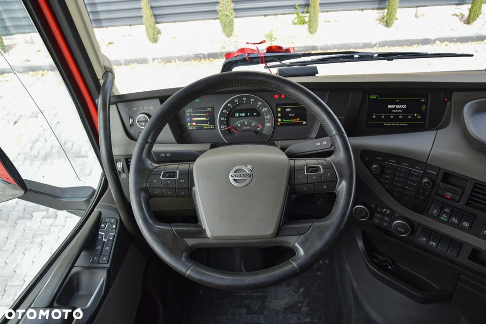 Volvo FH500 / HYDRAULIKA / EURO 6 / ACC / LEDY / ALUFELGI / SERWISOWANY / SPROWADZONY - 24