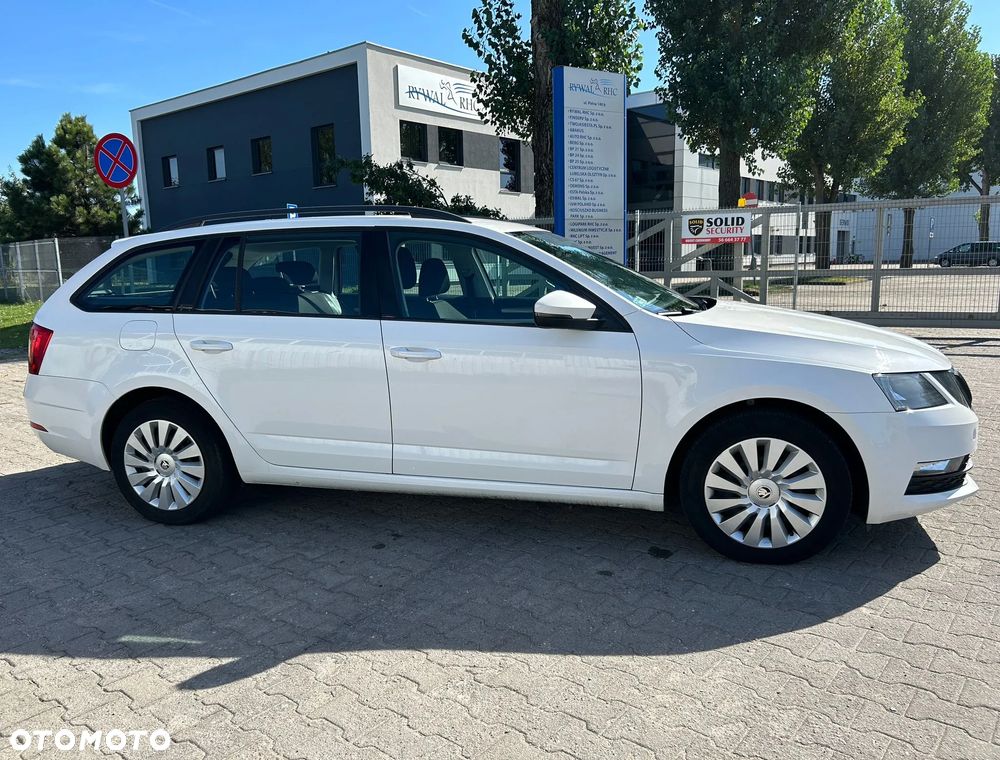 Skoda Octavia 1.4 TSI Active - 9