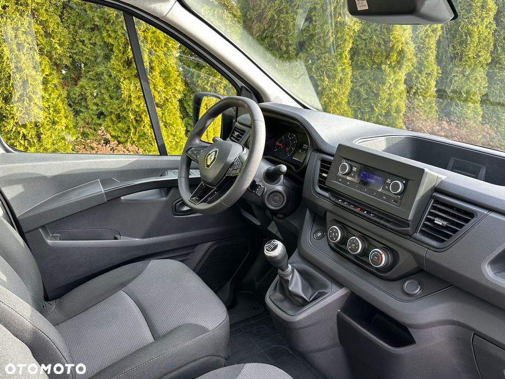 Renault / TRAFIC / 2.0 / L2H1 / LONG / - 22