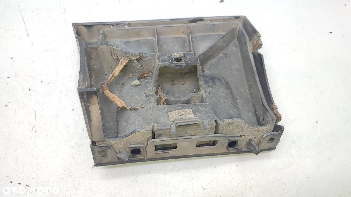 NAKŁADKA LISTWA OSŁONA PROGOWA PRAWA VOLVO XC60 II 32216696 724 PINE GREY - 5