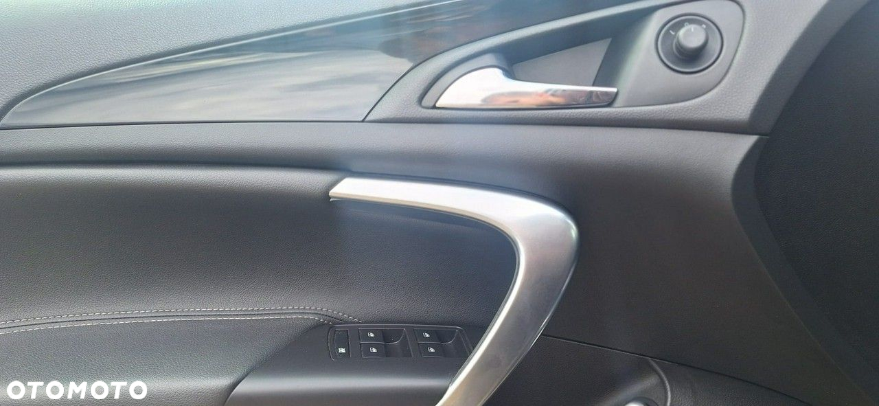 Opel Insignia - 16