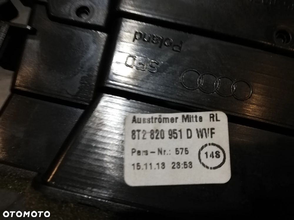 KRATKA NAWIEWU ŚRODKOWA AUDI A4 B8 A5 8T 8T2820951D - 4