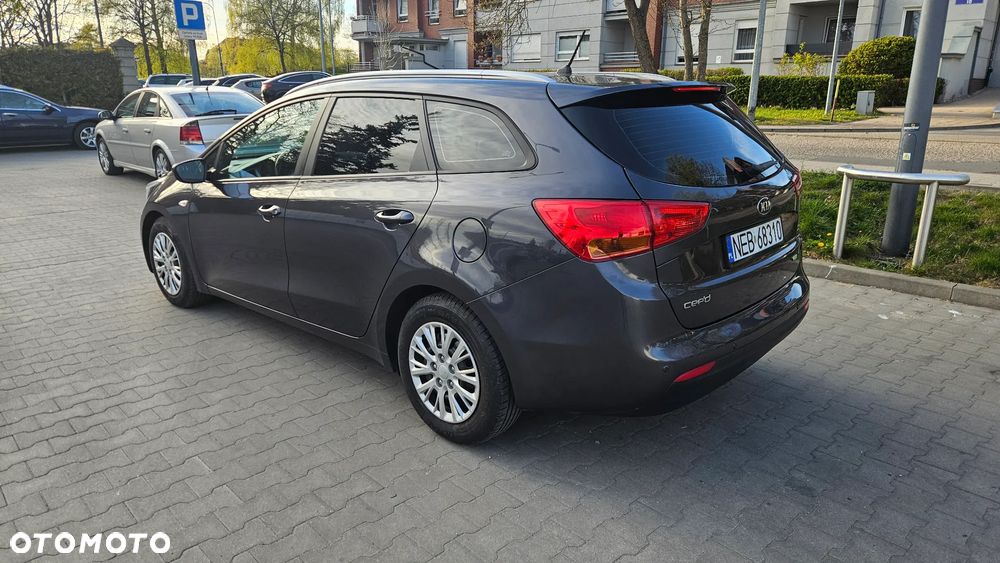 Kia Ceed - 3