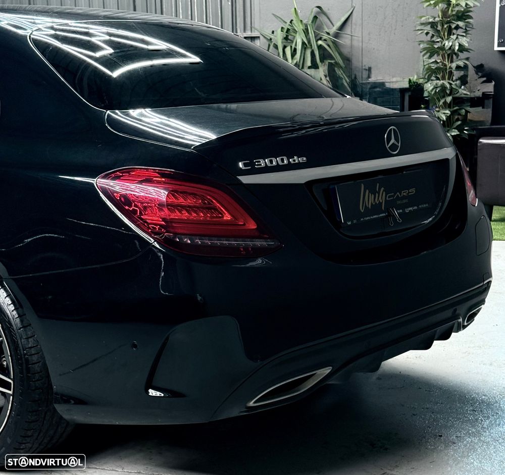 Mercedes-Benz C 300 de T 9G-TRONIC AMG Line - 10
