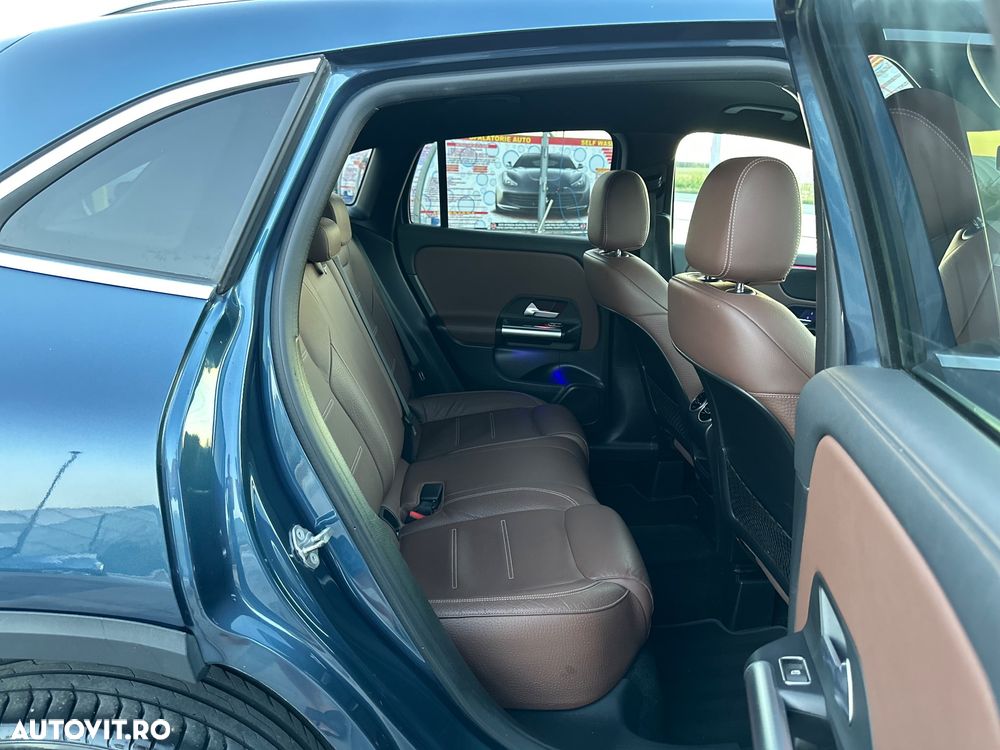 Mercedes-Benz GLA 250 e 8G-DCT AMG Line - 15