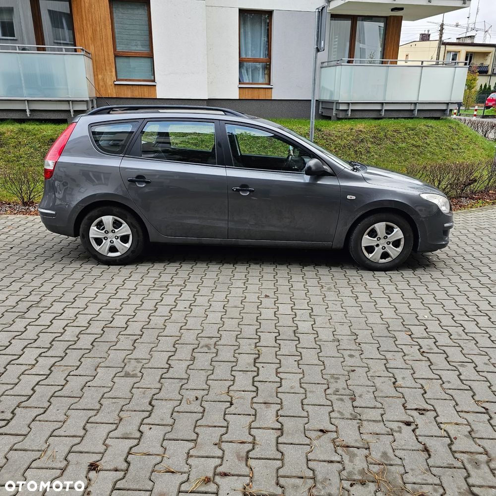 Hyundai i30 1.6 CRDi Base - 3