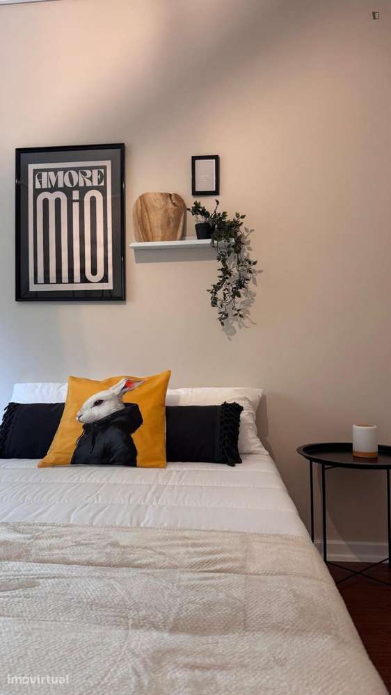 Quarto - localizado em Norton de Matos Coimbra - Grande imagem: 2/8