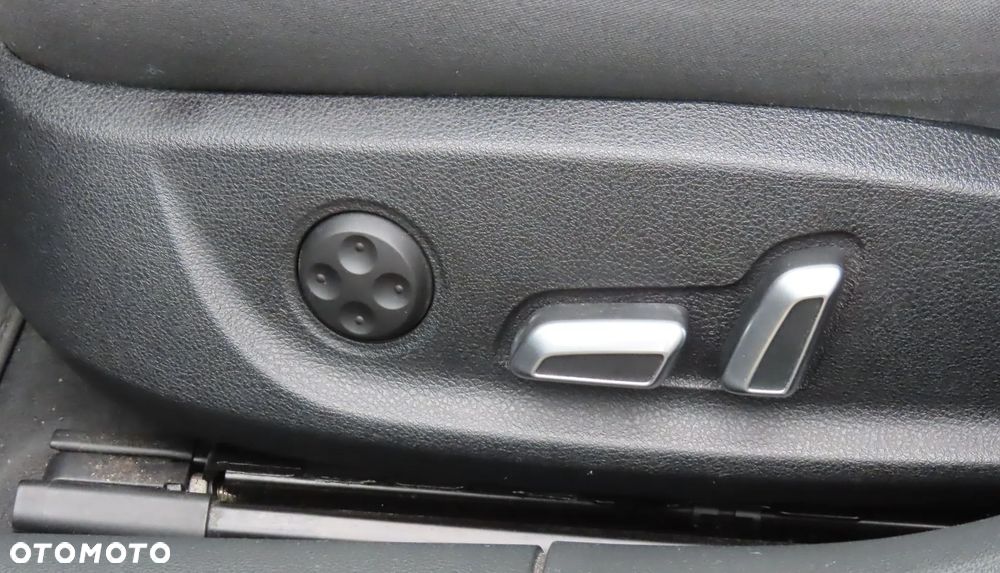 Audi A6 Limousine 2.0 TDI Ultra DPF S tronic - 5