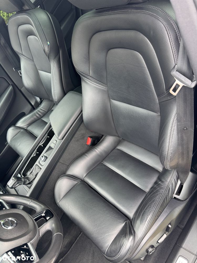 Volvo XC 60 T5 AWD Geartronic Momentum - 16