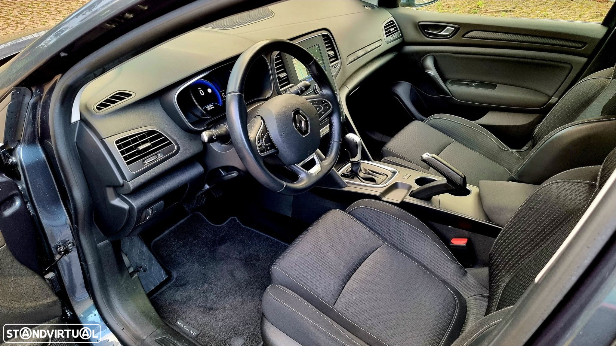 Renault Mégane Sport Tourer - 8