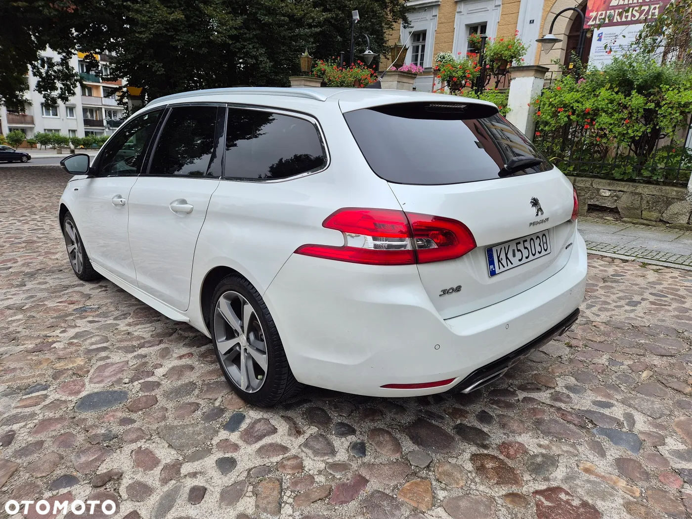 Peugeot 308 SW 1.2 PureTech Allure S&S - 13