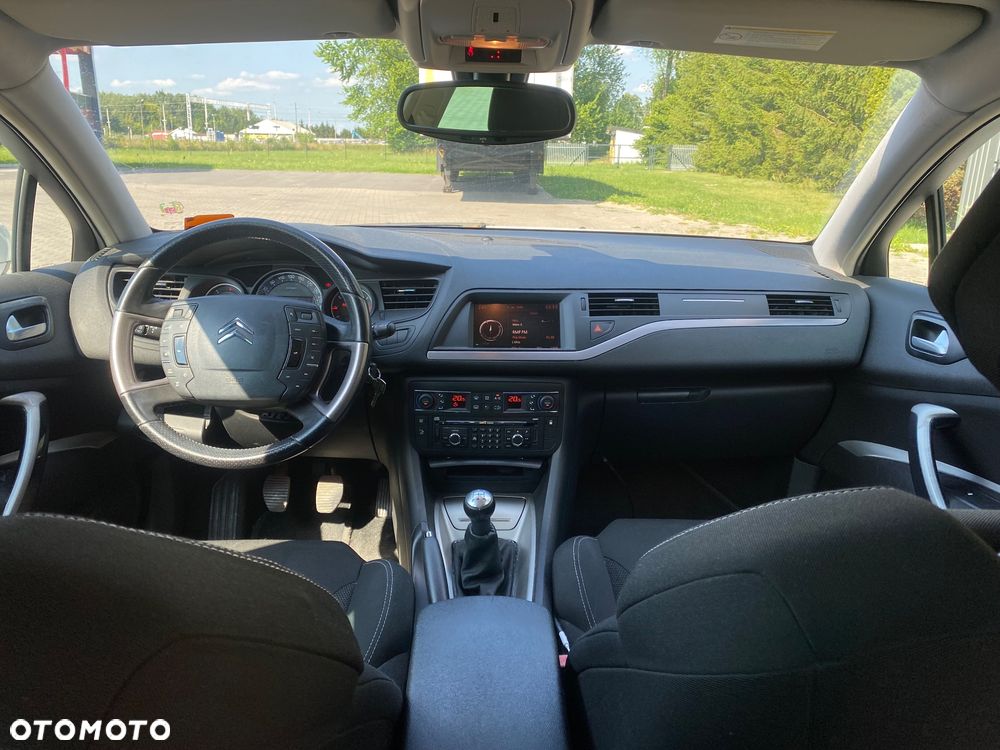 Citroën C5 2.0i 16V Dynamique - 7