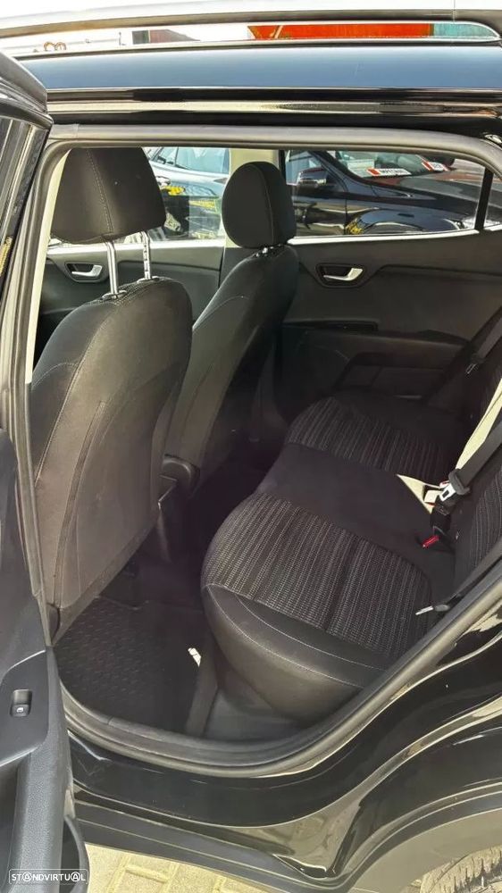 Kia Stonic 1.0 T-GDi Wave - 9