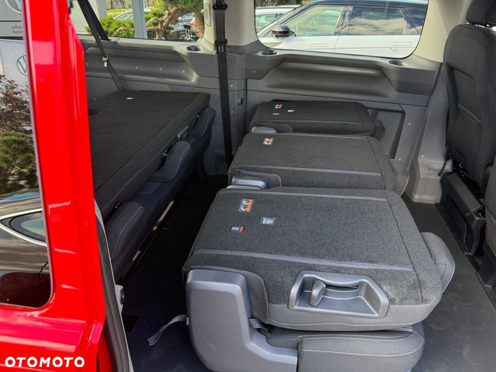 Volkswagen Caravelle - 25